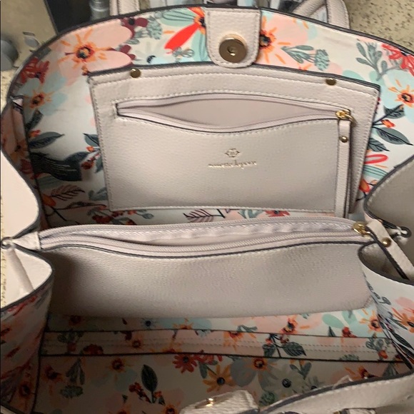 Nanette lepore purse - Picture 2 of 2